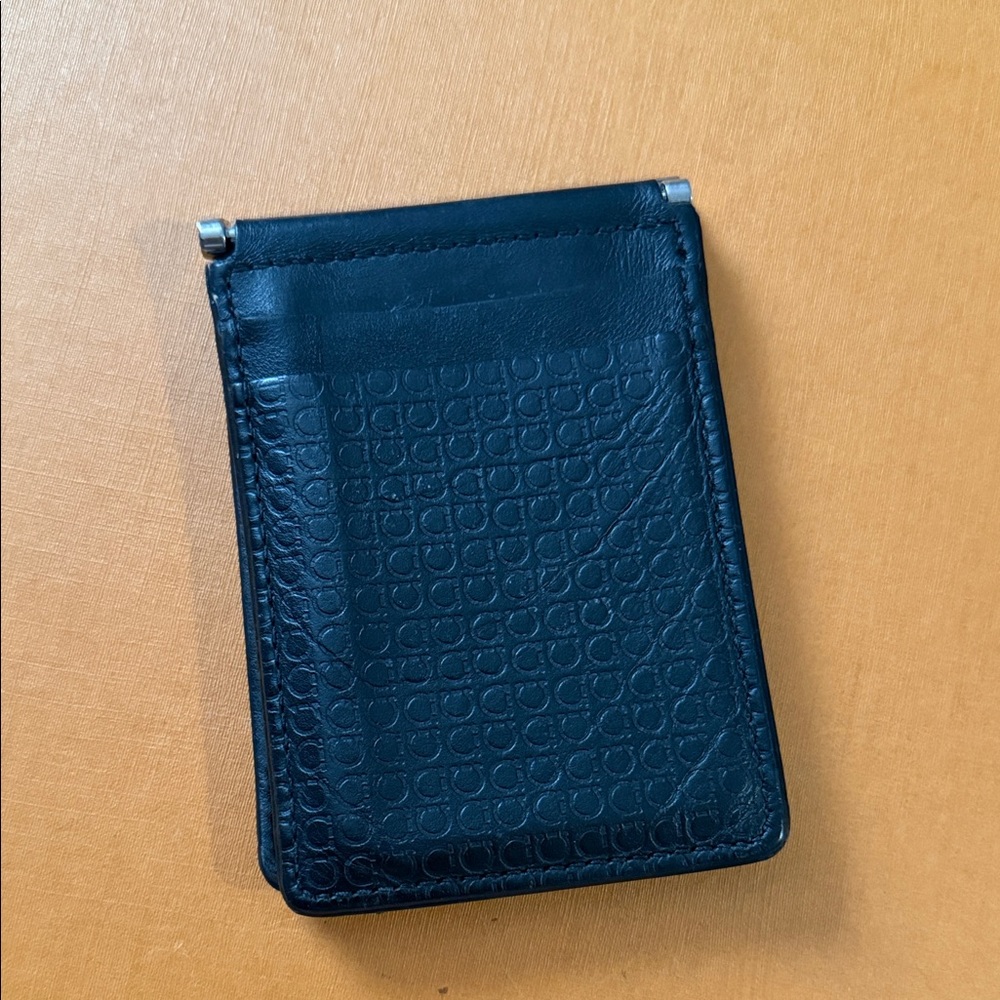Salvatore Ferragamo Made In Italy Mini Gancino Textured Leather Card Case.